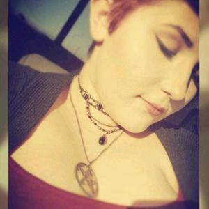 Meet your Posher, Brianna